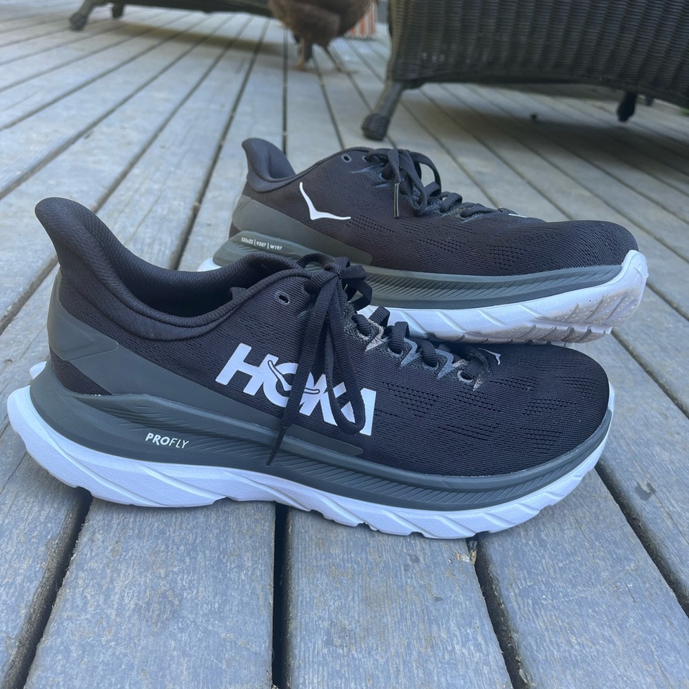 HOKA ONE ONE Mach 4 running shoe